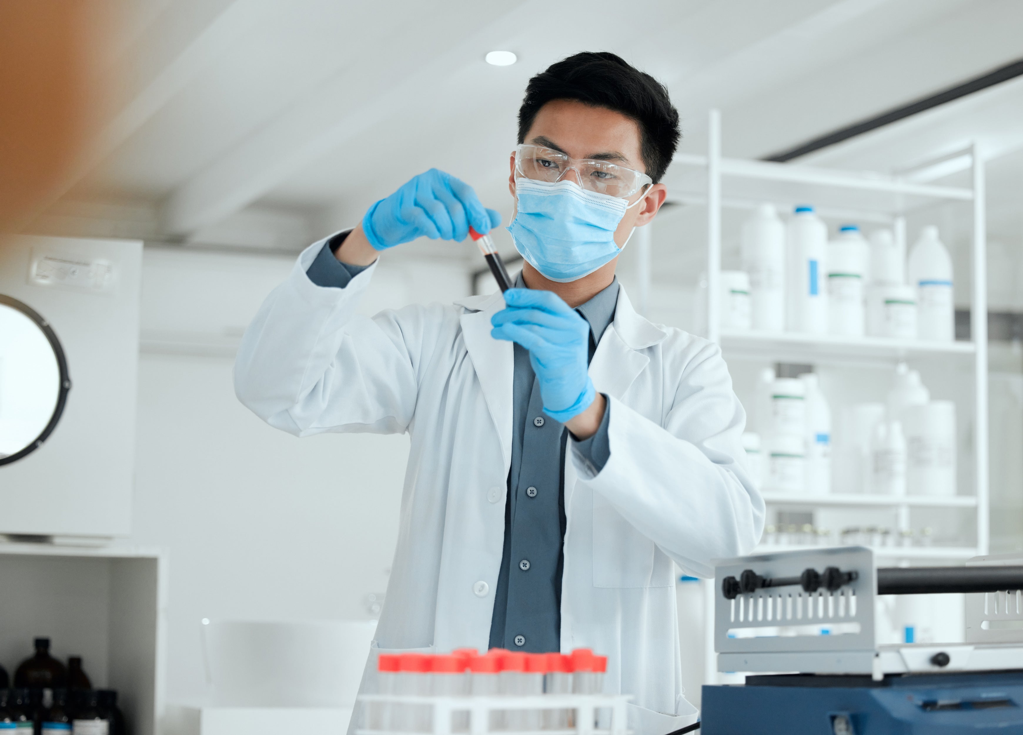 Dog Skin pH 7.2: Why Baby Shampoo Ruins the Barrier | Alex’s Lab